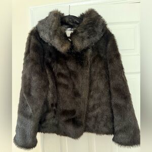 JENNIFER LOPEZ FAUX -FUR JACKET /DARK BROWN